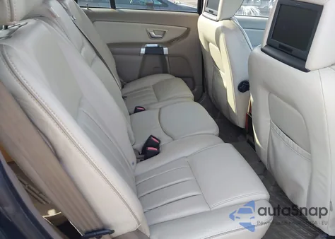 2013 Volvo Xc90 3.2/3.2 Platinum/3.2 Premier Plus from USA, damaged, VIN YV4952CZ4D1639042